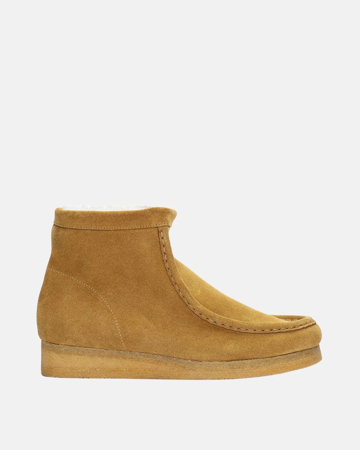 CLARKS ORIGINALS WOMENS WALLABEE HI BOOTS TAN WLINED