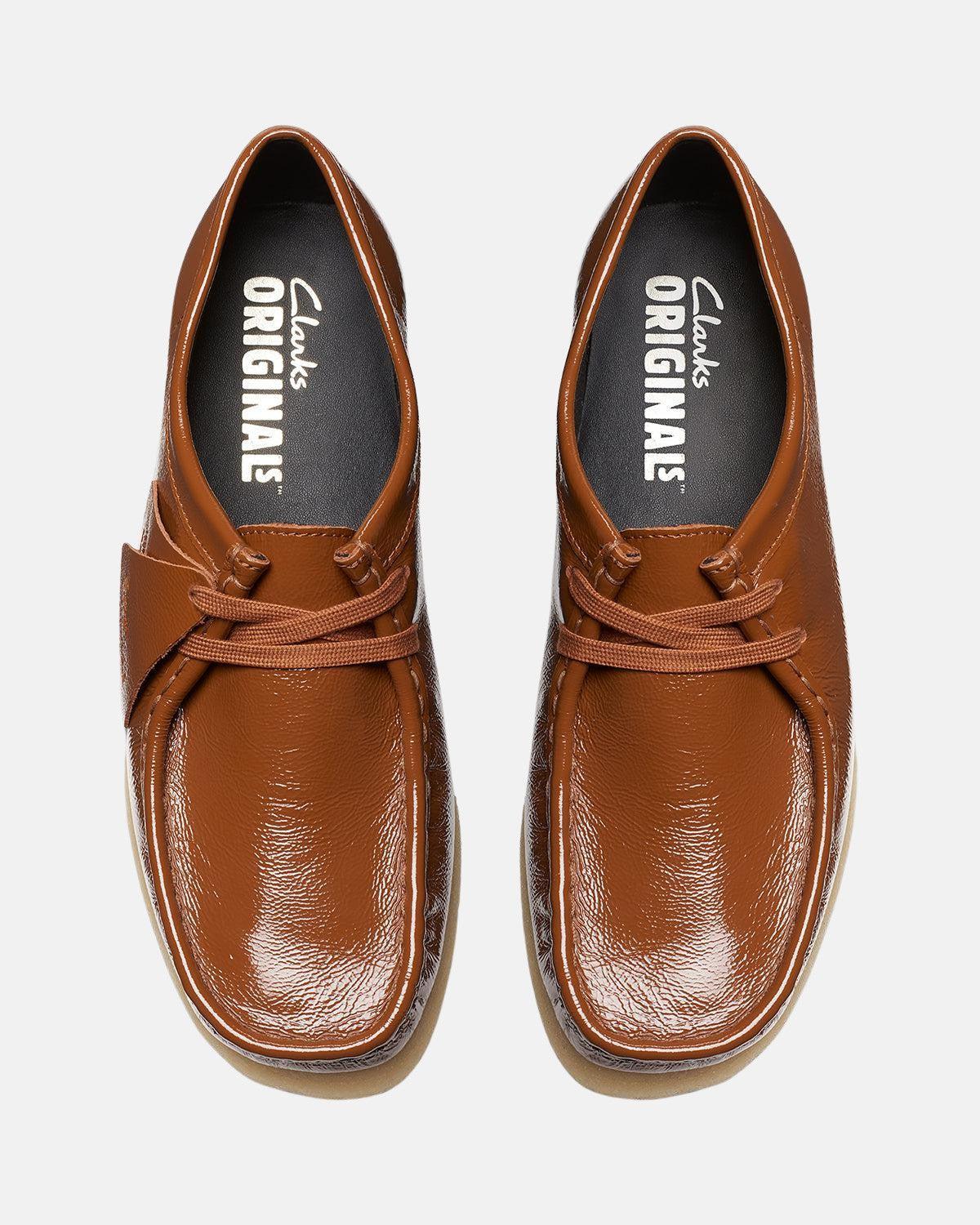 CLARKS ORIGINALS WOMENS WALLABEE SHOES DUSK BROWN PATENT - Image 7