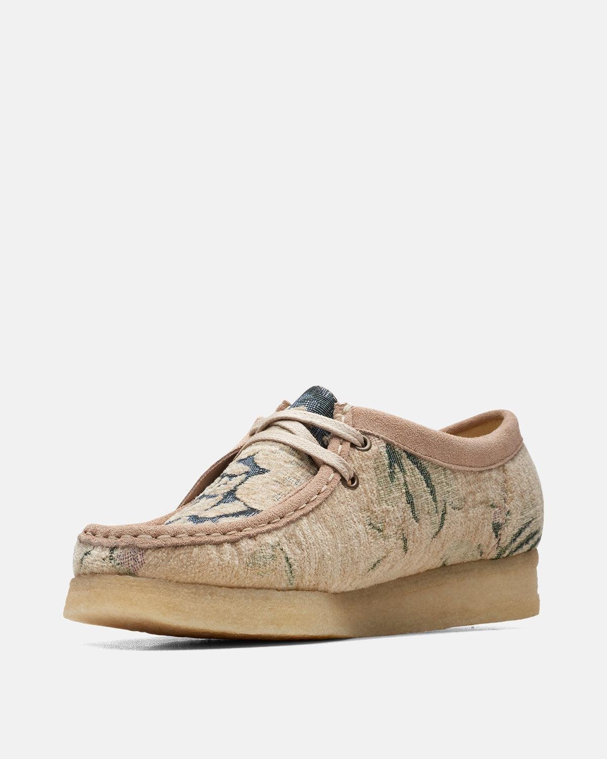 CLARKS ORIGINALS WOMENS WALLABEE SHOES GREY FLORAL - Image 4