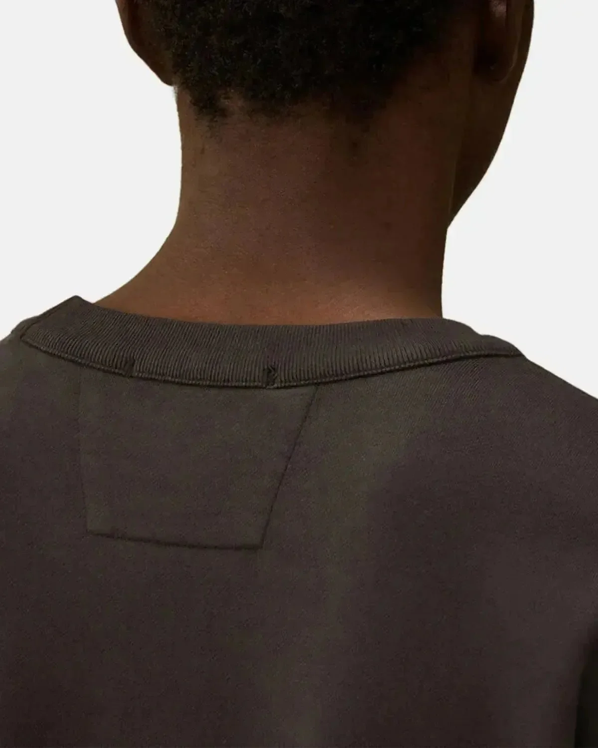 CP COMPANY MENS BRUSHED AND EMERIZED DIAGONAL RAISED FLEECE BOXY SWEAT DARK SHADOW GREY - Image 5