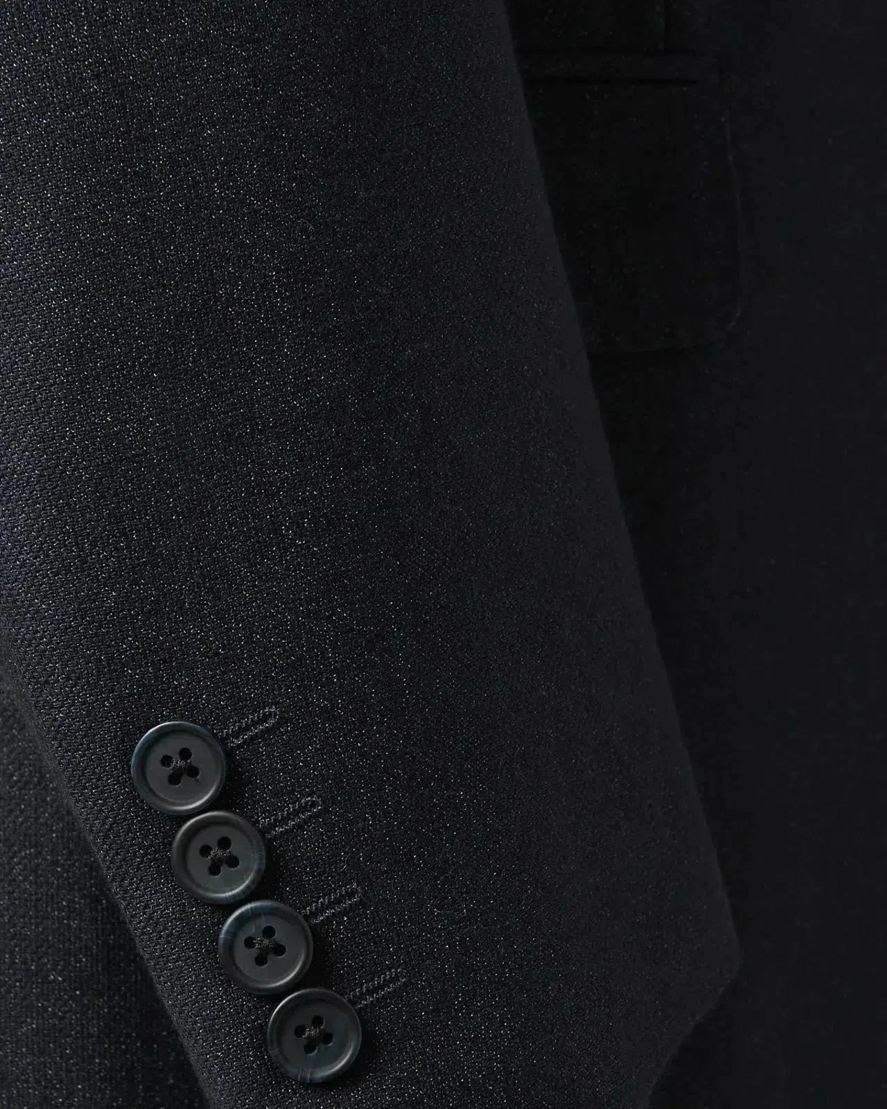 Richard James SB2 Single Breasted Textured Suit Navy - Image 4