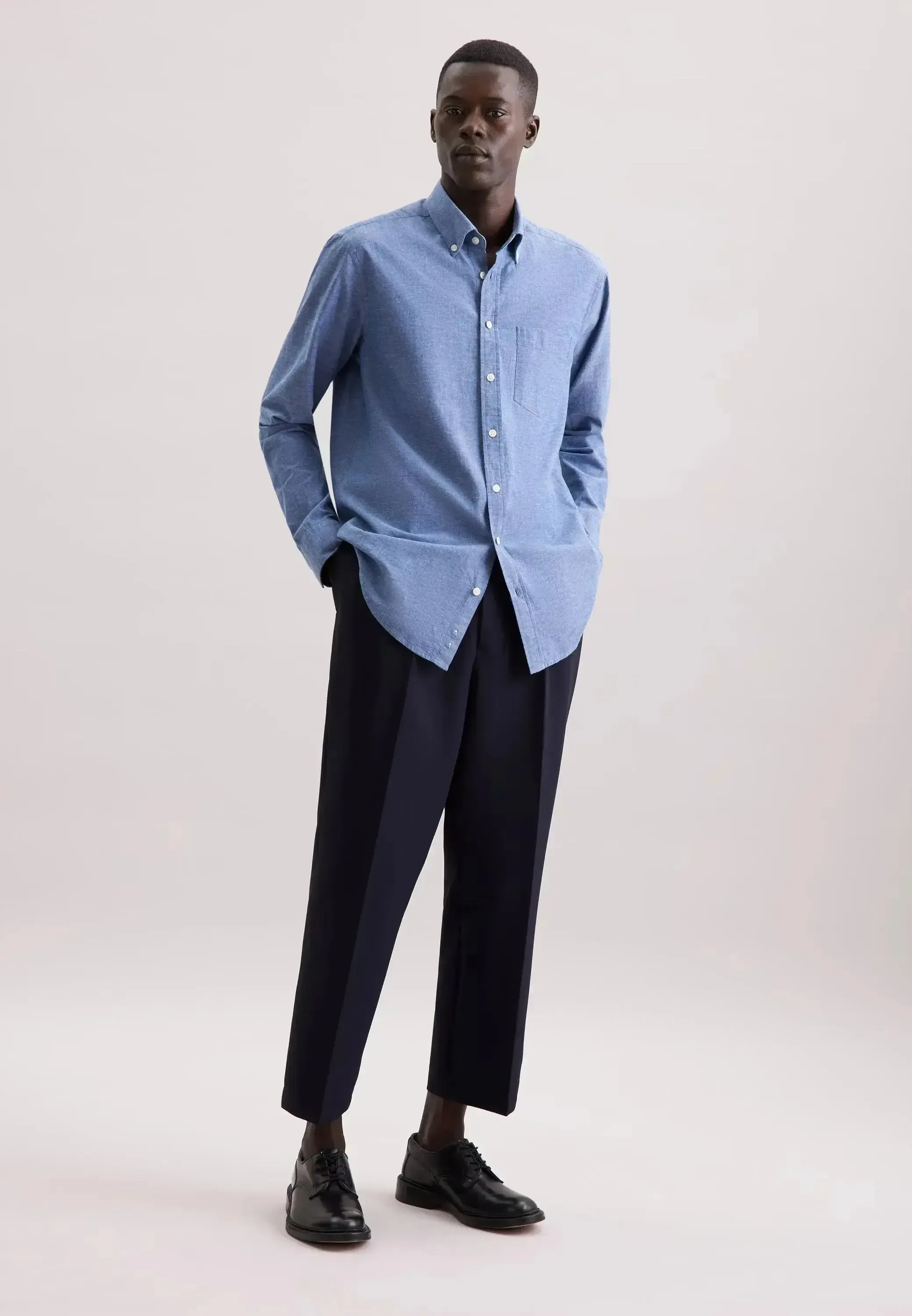 Seidensticker Mens Regular Fit Button Down Linen Blend Chambray Shirt Mid Blue - Image 6