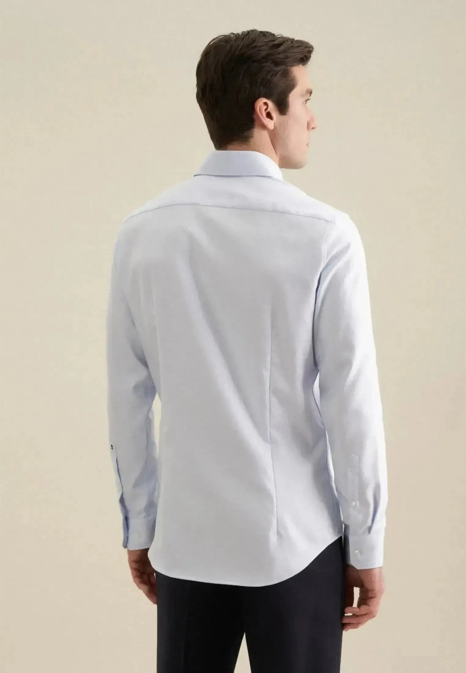 Seidensticker Mens Shaped Fit No Iron Spread Kent Structured Business Shirt Light Blue - Image 4