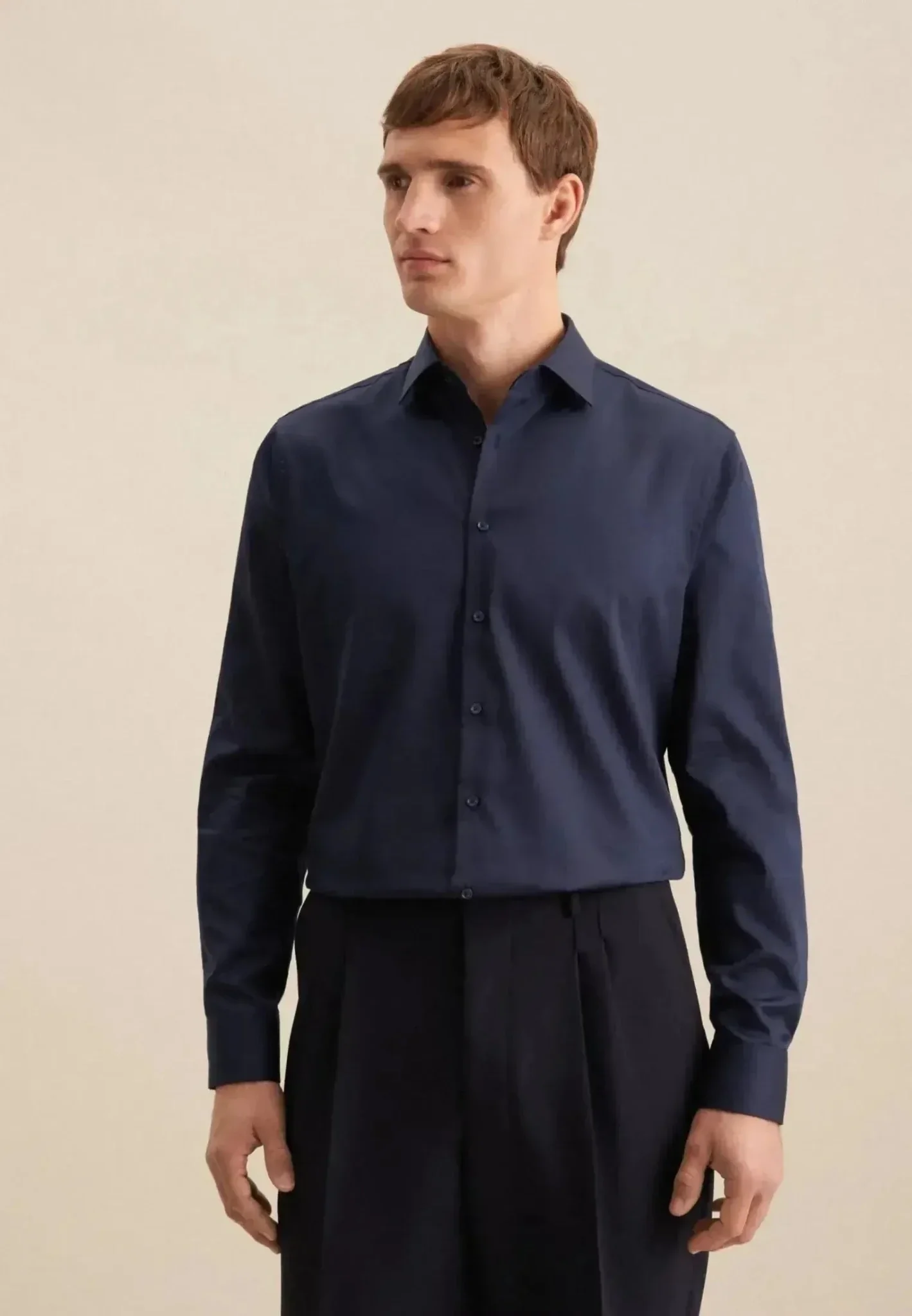 Seidensticker Shaped Fit Easy Iron New Kent Business Shirt Dark Blue - Image 2