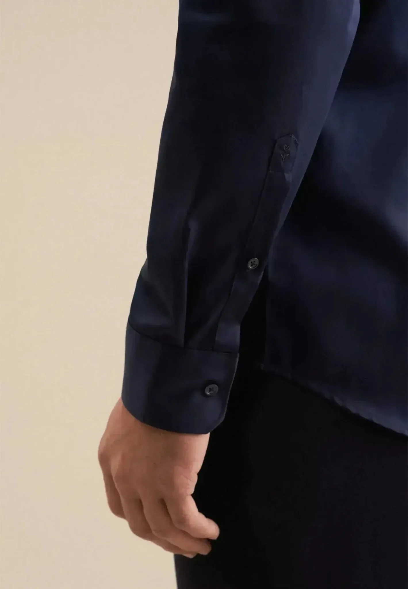 Seidensticker Shaped Fit Easy Iron New Kent Business Shirt Dark Blue - Image 5