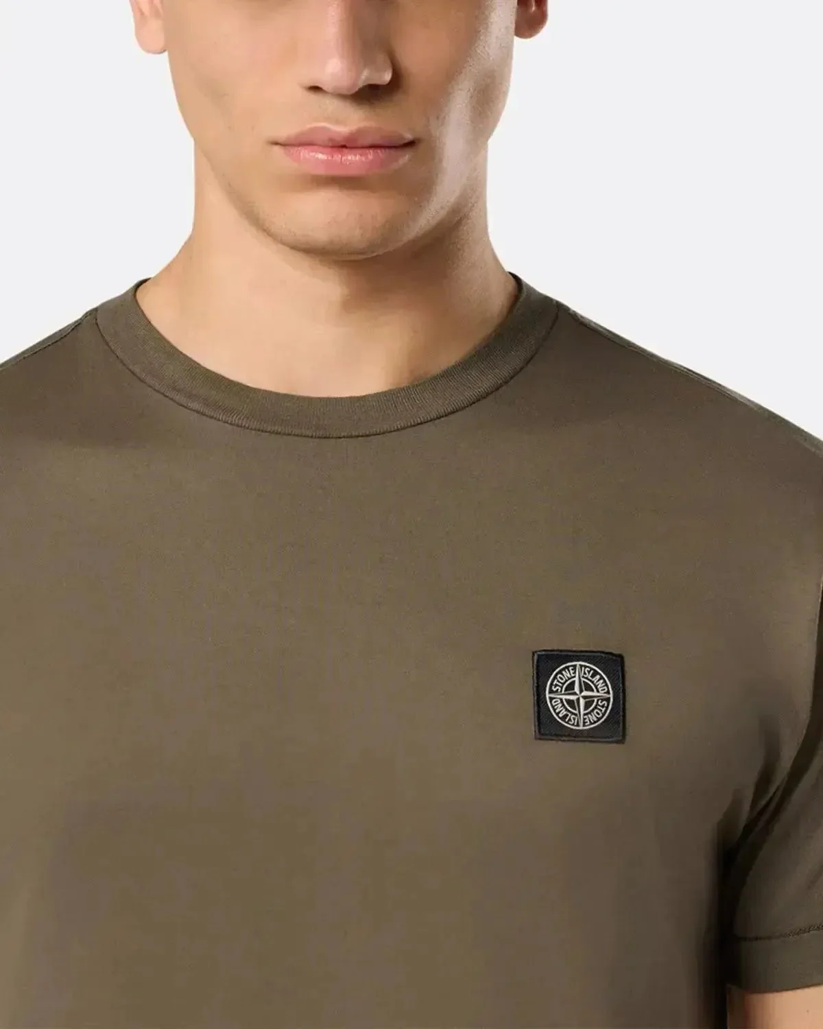 STONE ISLAND MENS 2100027 60/2 COTTON JERSEY SLIM FIT T-SHIRT MILITARY GREEN - Image 5